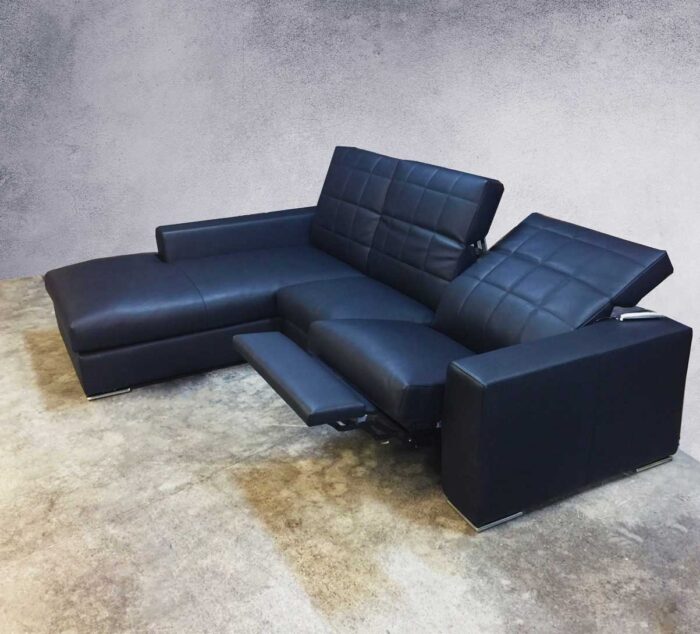 Divano relax Gemini reclinabile. Divano su misura Monza